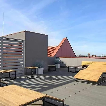 Lustrzany Waterlane Island 아파트 *