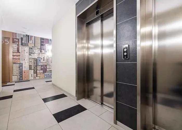 Lustrzany Waterlane Island Gdańsk