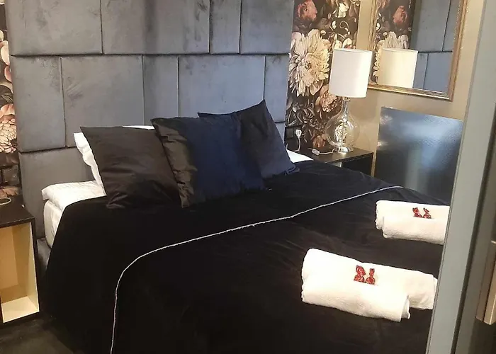 아파트 Lustrzany Waterlane Island 그단스크