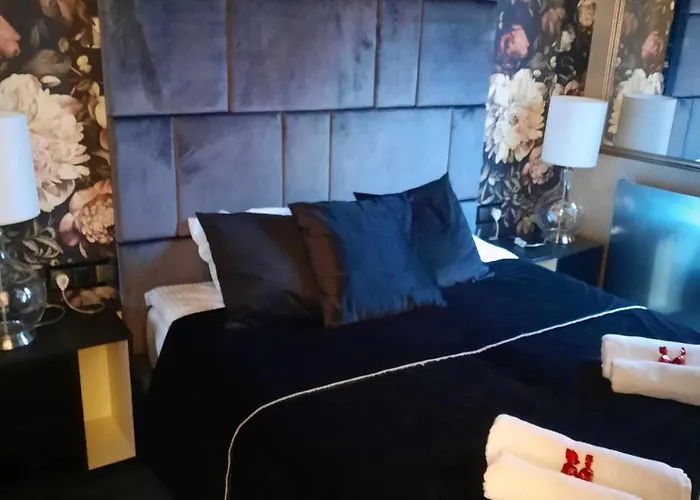 Lustrzany Waterlane Island